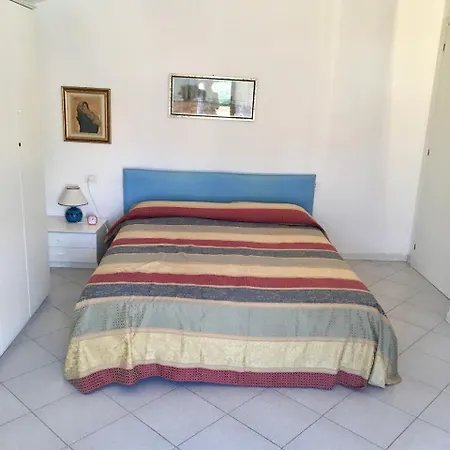Attico Ribes Daire Porto Azzurro